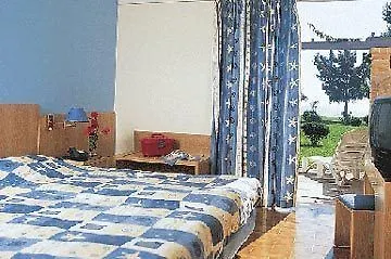 Nafsika Delphi-itea 3*